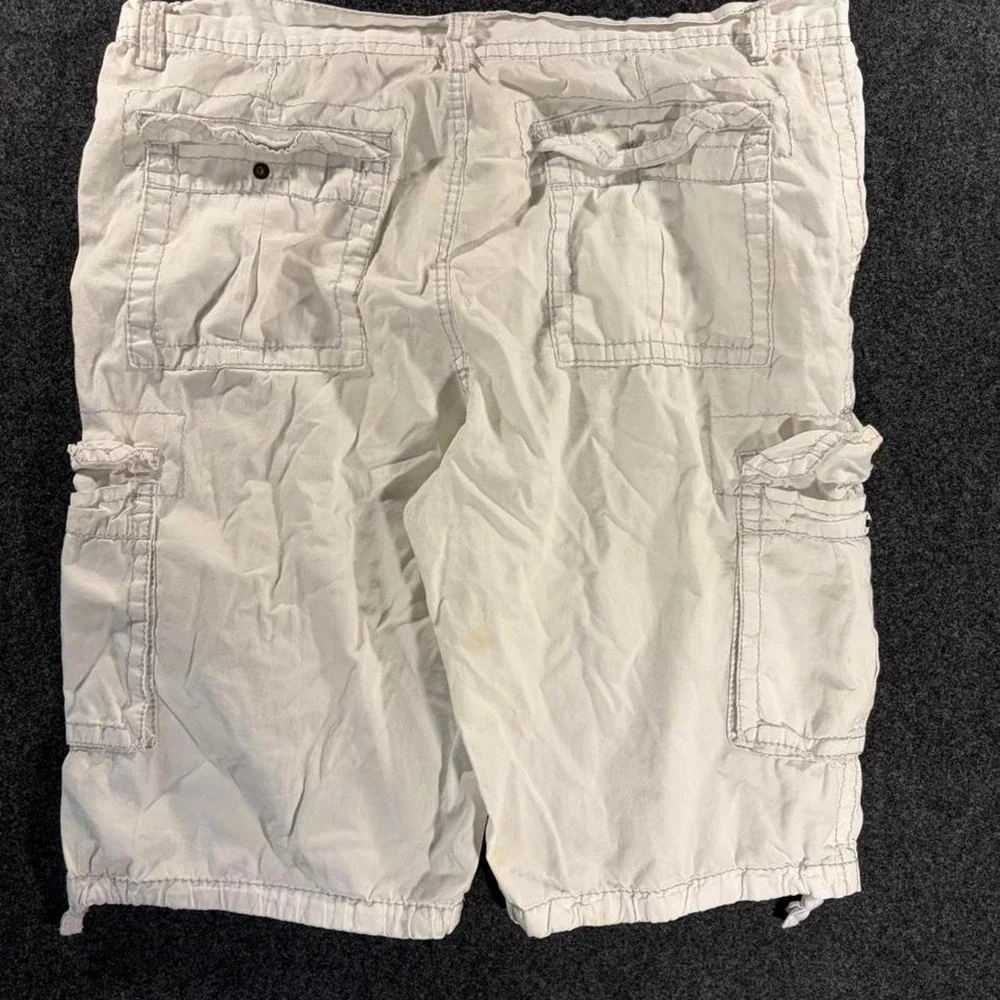 True Religion Mens White Cargo Shorts Size 38 Y2K Streetwear Designer Denim
